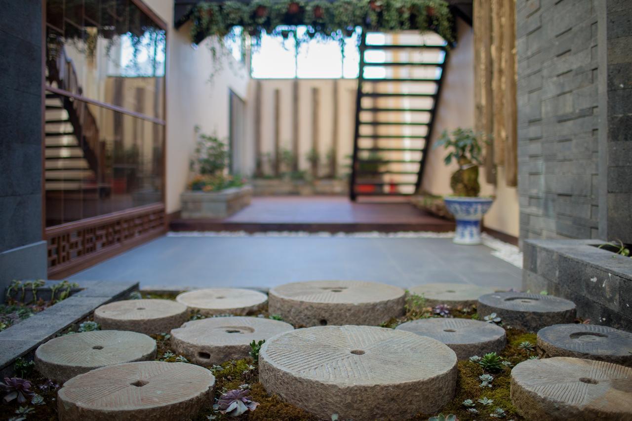 Walden Lugu Lake Zen Retreat Ninglang Yi Εξωτερικό φωτογραφία